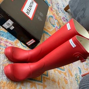 Matte Red Hunter Rain Boots